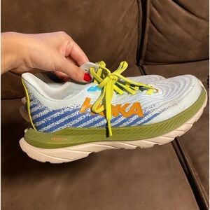 Hoka Mach 5